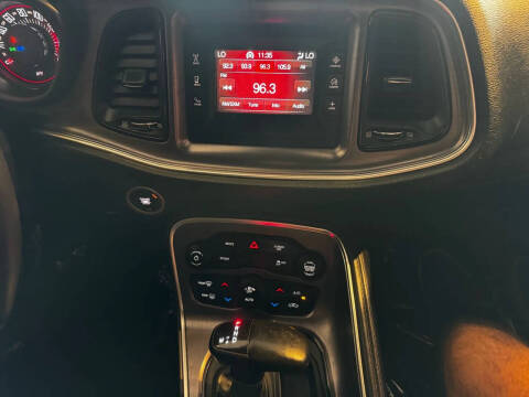 2017 Dodge Challenger