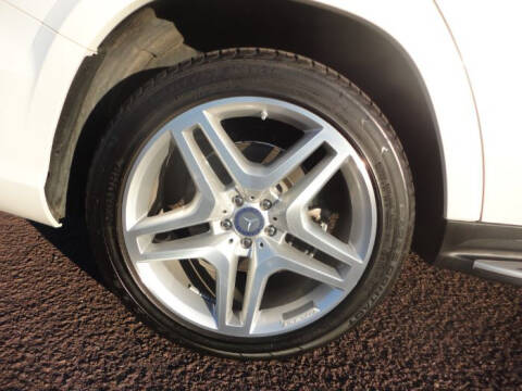 2014 Mercedes-Benz GL-Class GL 550 4MATIC