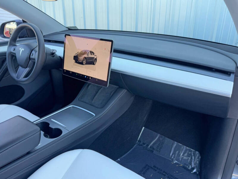 2023 Tesla Model Y Long Range