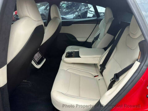 2021 Tesla Model S Plaid
