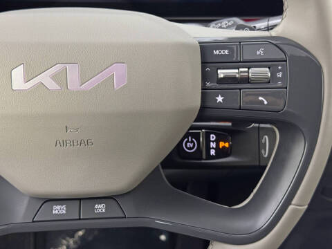 2024 Kia EV9 Land