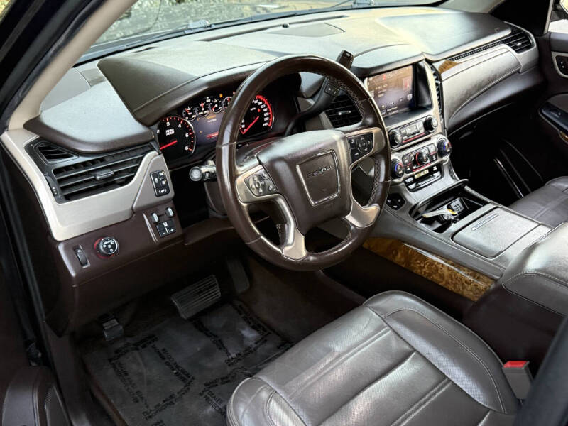 2015 GMC Yukon XL Denali