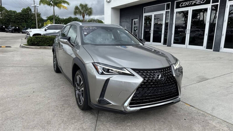 2020 Lexus UX 200