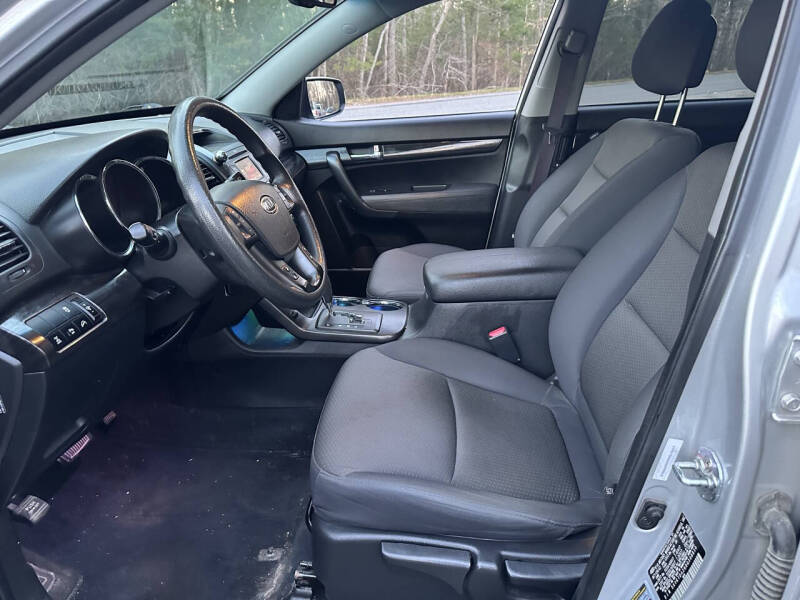 2013 Kia Sorento LX