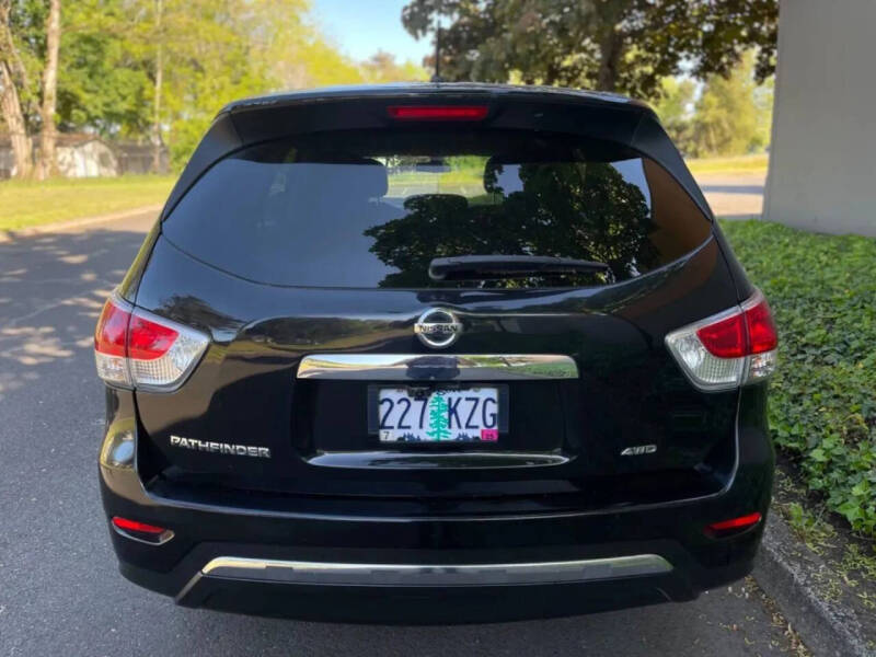 2016 Nissan Pathfinder