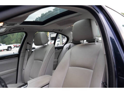 2012 BMW 5 Series 528i