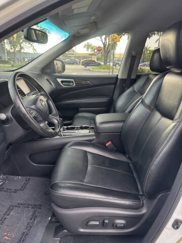 2015 Nissan Pathfinder SL