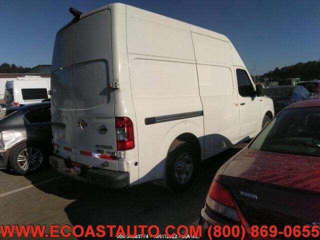 2014 Nissan NV 2500 HD SV