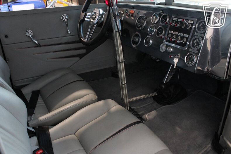 1965 Petebilt Mini Big-Rig