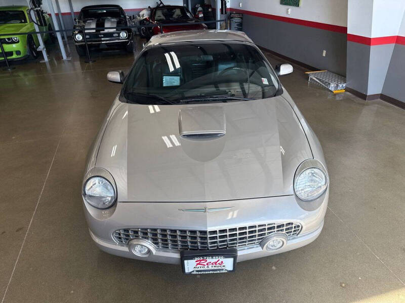 2004 Ford Thunderbird Deluxe