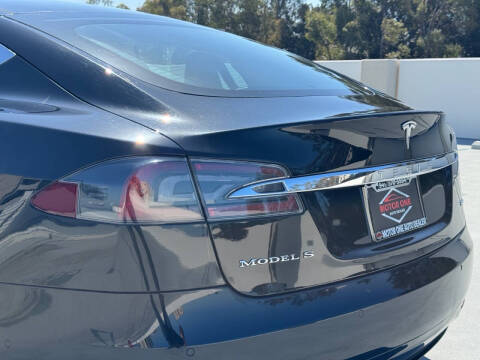 2016 Tesla Model S
