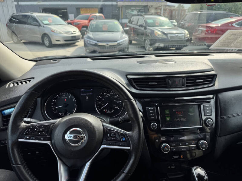 2019 Nissan Rogue SV