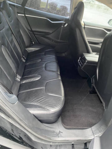 2014 Tesla Model S 85