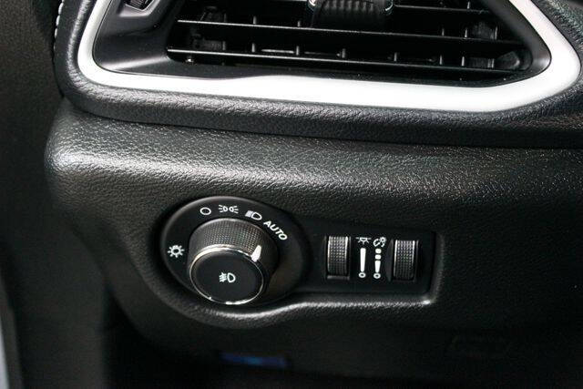 2023 Chrysler Pacifica Touring