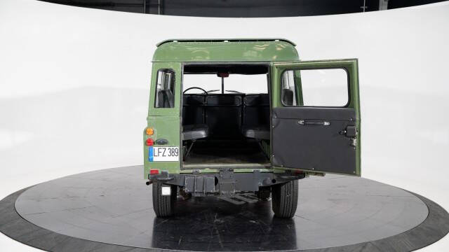 1977 Land Rover 109