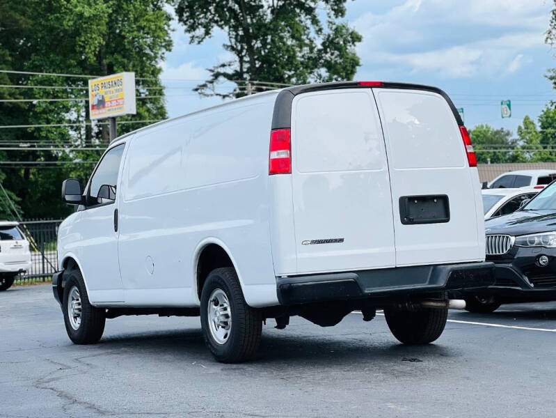 2021 Chevrolet Express 2500