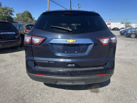 2017 Chevrolet Traverse LS