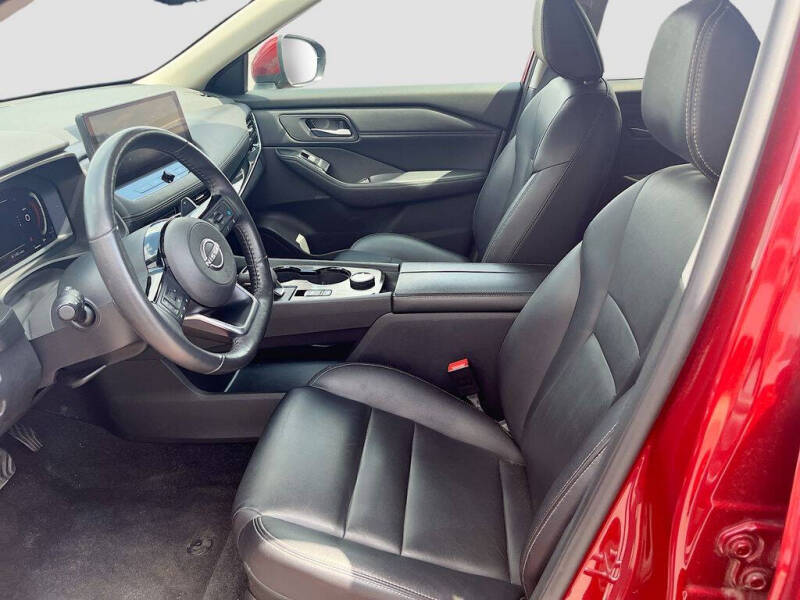 2024 Nissan Rogue SL
