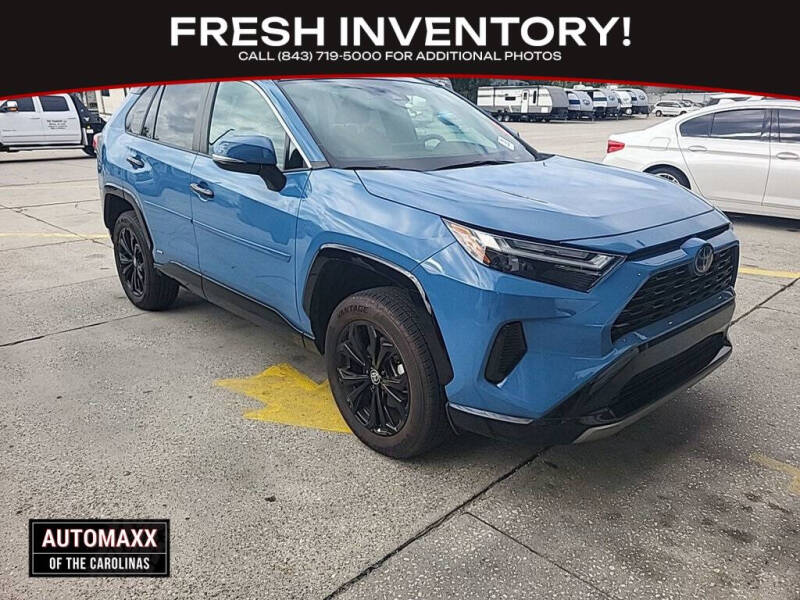 2022 Toyota RAV4 Hybrid SE