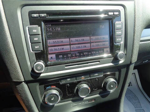 2012 Volkswagen Golf 2.5L PZEV