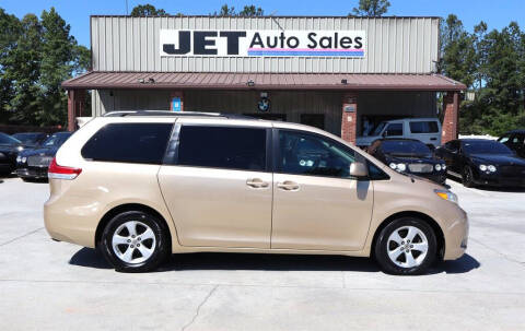 2011 Toyota Sienna