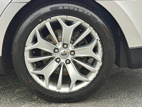 2014 Ford Taurus Limited