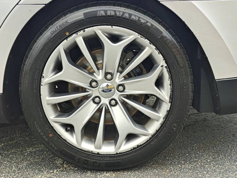 2014 Ford Taurus Limited