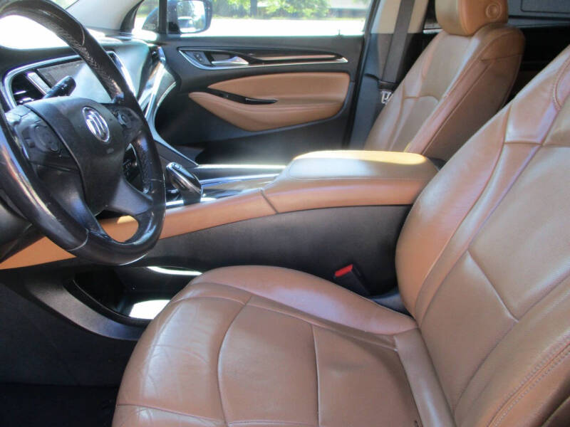 2018 Buick Enclave Essence
