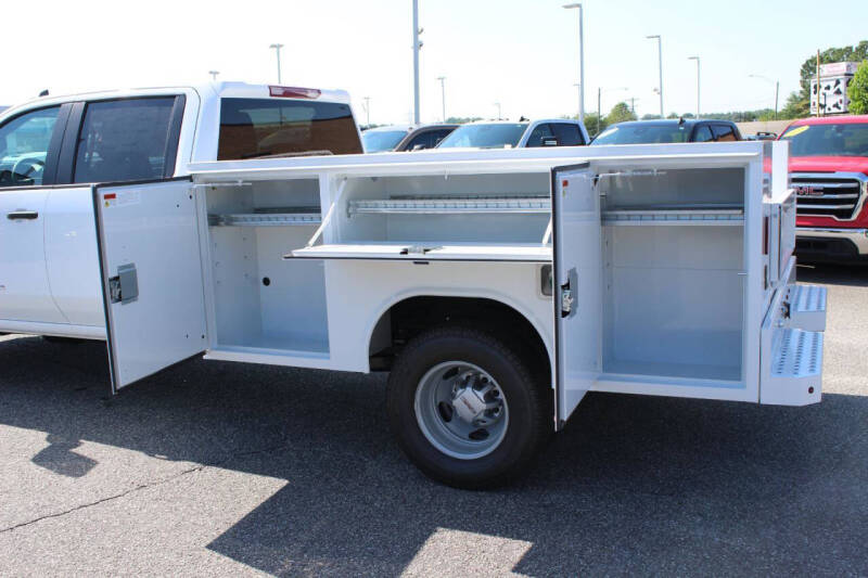 2026 GMC Sierra 3500HD CC Pro