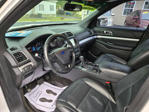 2017 Ford Explorer XLT