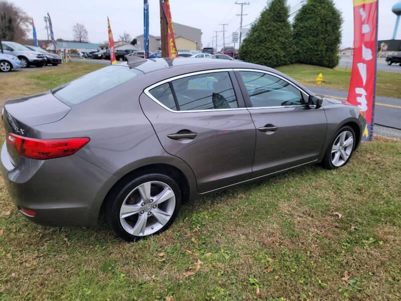 2014 Acura ILX 2.0L w/Tech