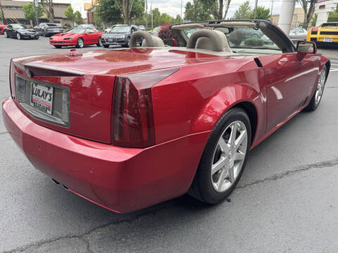 2005 Cadillac XLR