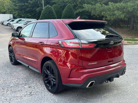2020 Ford Edge ST