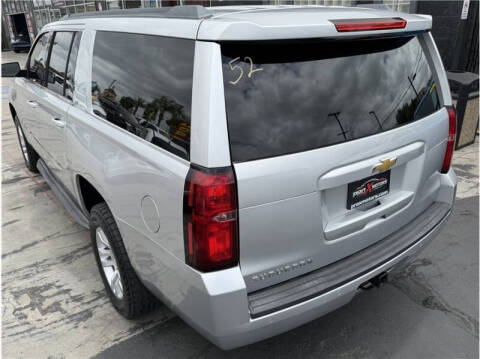 2018 Chevrolet Suburban LT