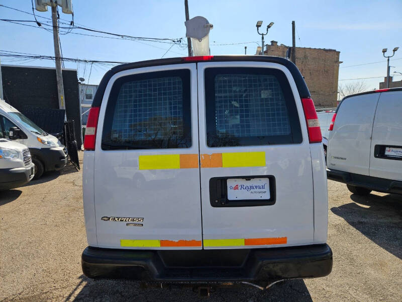 2013 Chevrolet Express 2500