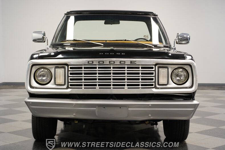 1977 Dodge D100 Pickup