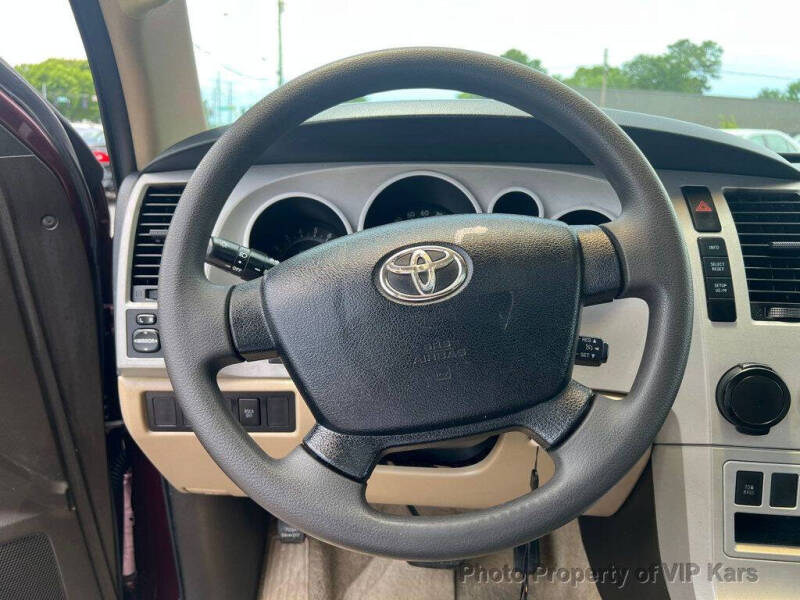 2008 Toyota Sequoia SR5