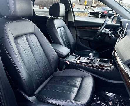 2019 Audi Q5 quattro Premium Plus 45 TFSI