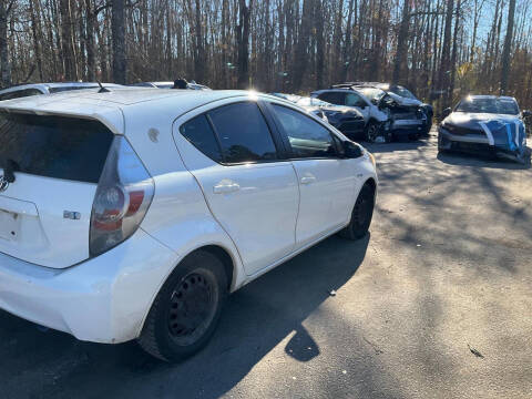 2012 Toyota Prius c Two