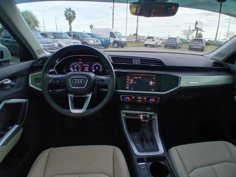 2021 Audi Q3 quattro S line Premium 45 TFSI