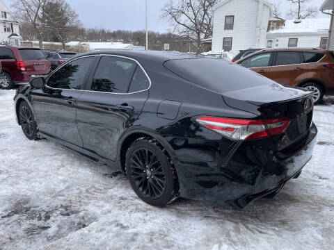 2018 Toyota Camry SE