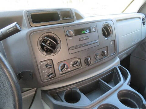 2014 Ford E-Series E-150