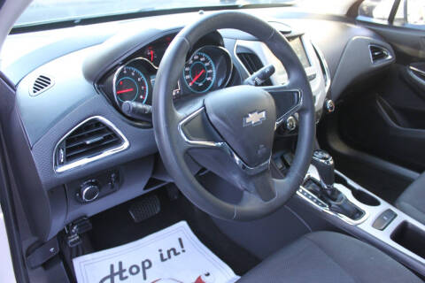 2016 Chevrolet Cruze LS Auto