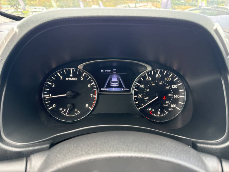 2018 Nissan Pathfinder S