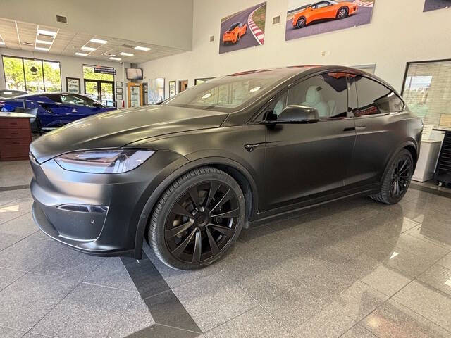 2023 Tesla Model X 1