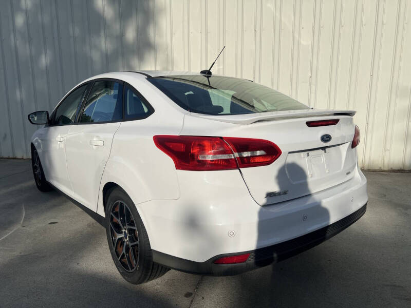 2017 Ford Focus SEL