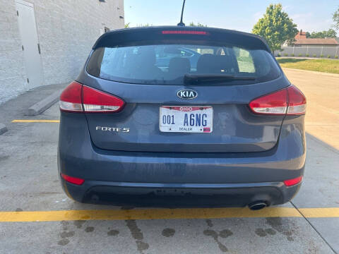 2016 Kia Forte5 LX