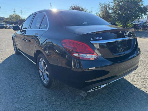 2016 Mercedes-Benz C-Class