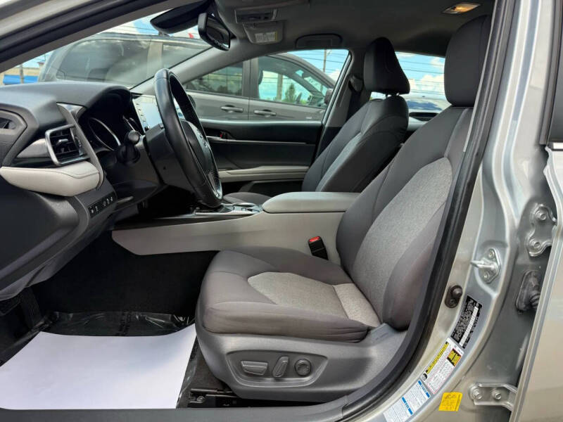 2021 Toyota Camry LE