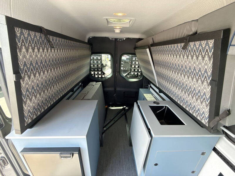 2024 Mercedes-Benz Sprinter